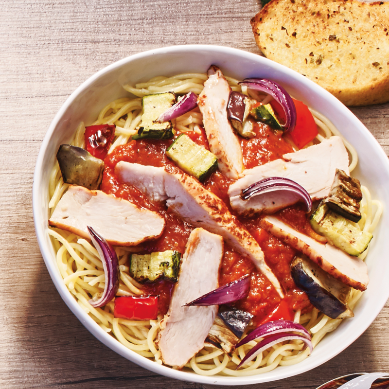 Spaghetti mit Huhn und gegrilltem Gemüse