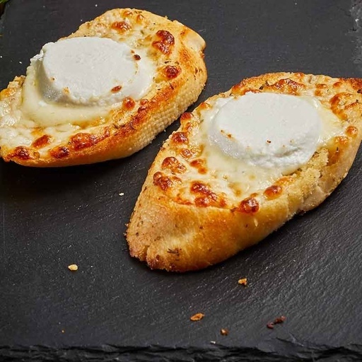 Garlic bread goat cheese